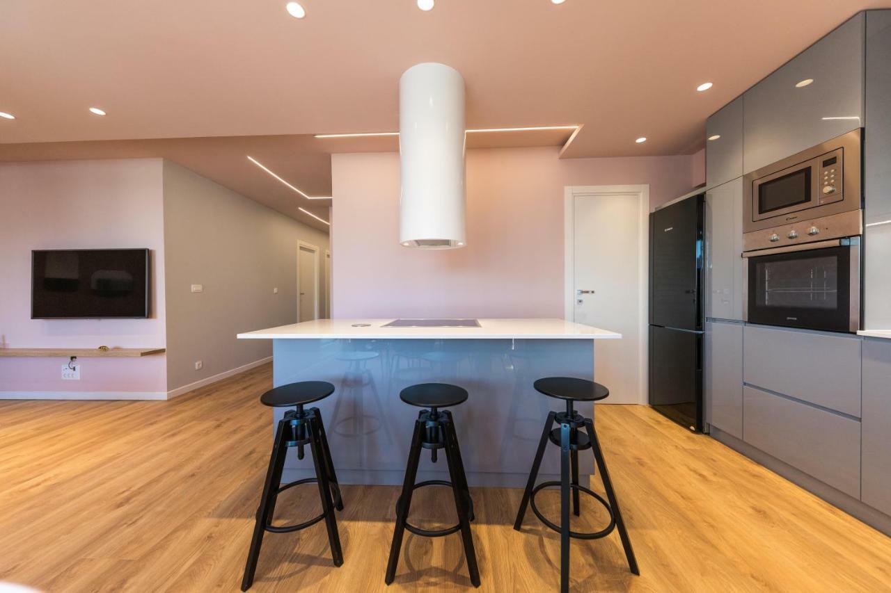 Glow Luxury Apartment With Terrace And Jacuzzi Split Exterior photo